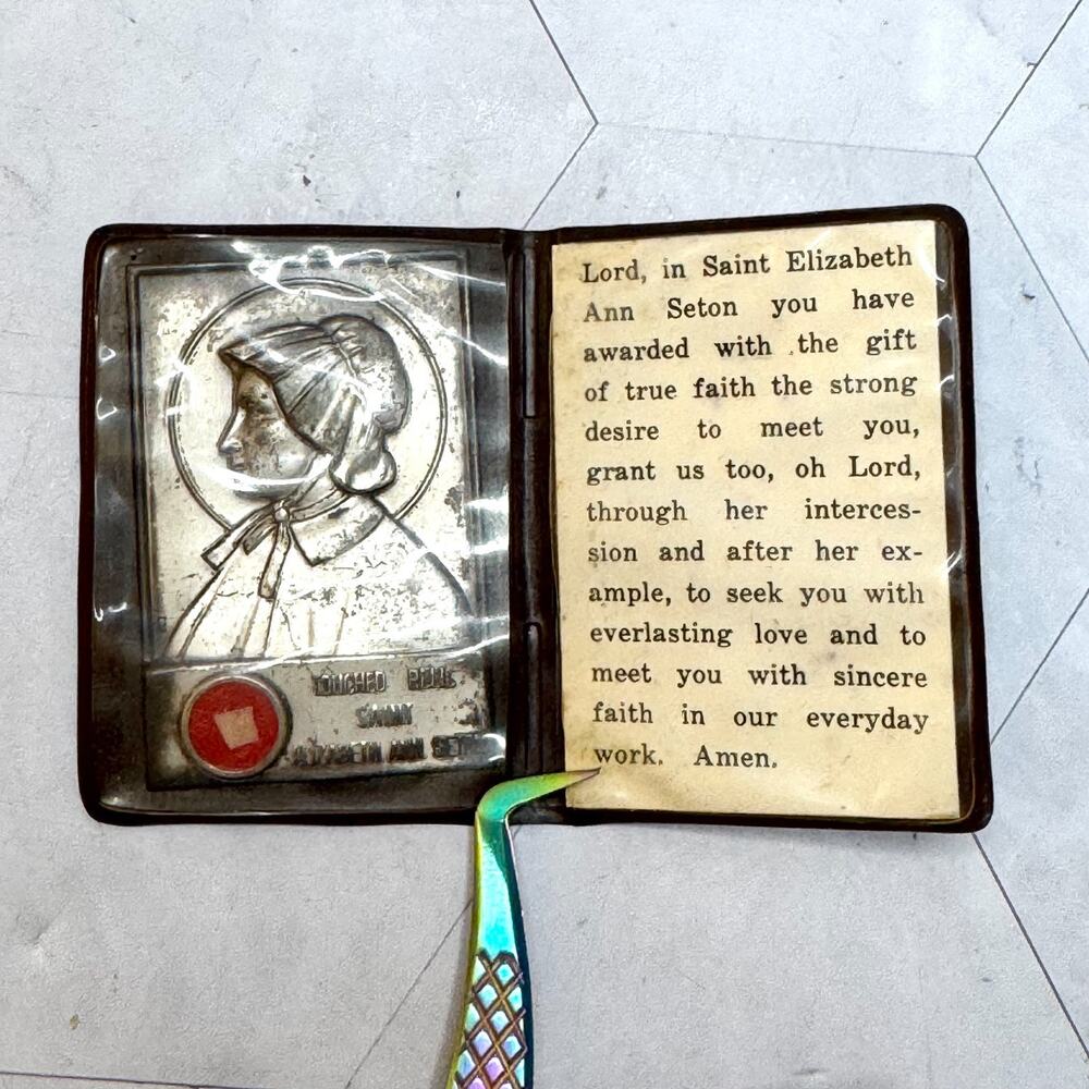 Saint Elizabeth Ann Seton Pocket Relic Holy Patron Prayer Folder Folding 2.5x2"